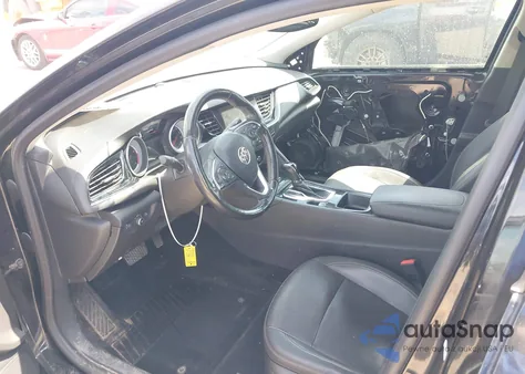 2018 Buick Regal Sportback Essence from USA, damaged, VIN W04GP6SX1J1120709